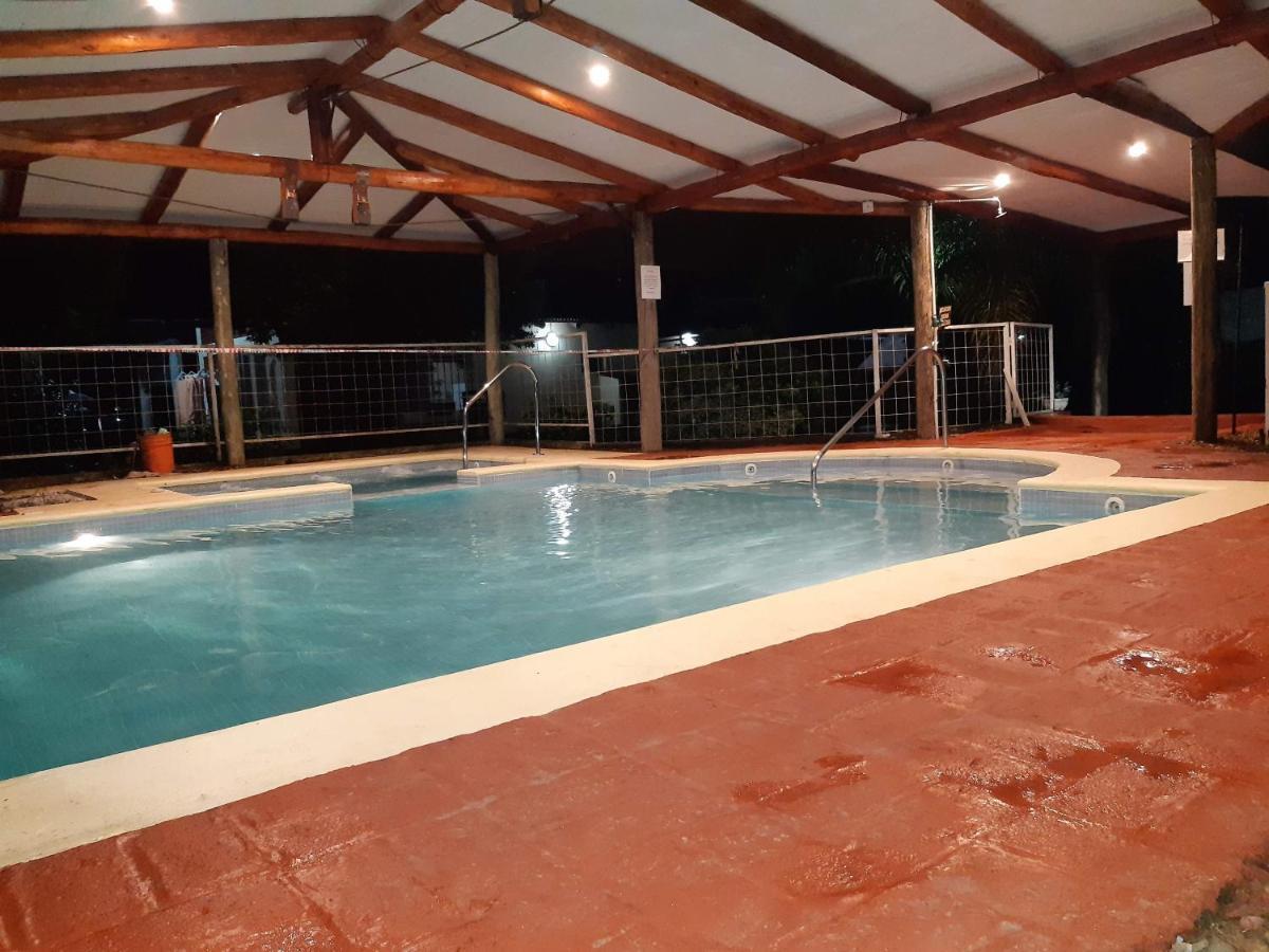 Hotel y Cabañas Dakota Concordia Bagian luar foto
